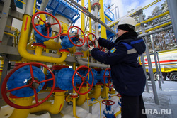 Отправка первой партии сжиженного природного газа автотранспортом из России в Казахстан. Екатеринбург