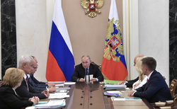 «Проблем еще очень много», — Владимир Путин не стал жалеть членов правительства, докладывавших больше об успехах