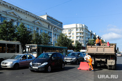 Пробка из-за ремонта дороги на проспекте Ленина. Челябинск