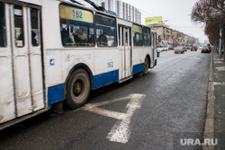 Выделеная полоса общественного транспорта на Малышева. Екатеринбург