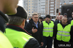 Осмотр Алексеем Текслером и Натальей Котовой новой дорожной и снегоуборочной техники. Челябинск