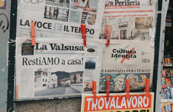 В итальянском прессе все заголовки — тоже про коронавирус