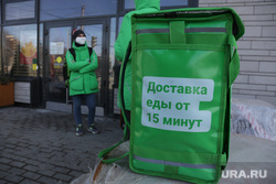 Город во время нерабочих дней, объявленных в связи с карантином по коронавирусу, пятый день. Пермь