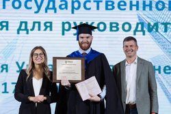 Игнат Петухов окончил с золотой медалью Новоуральский лицей и поступил в РАНХиГС на специальность «Экономика»
