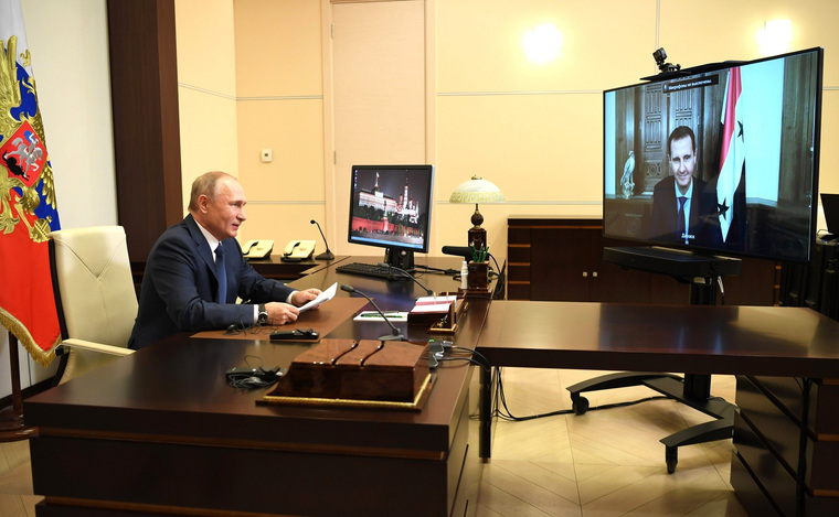 Владимир Путин обсудил с Башаром Асадом сирийские проблемы по ВКС