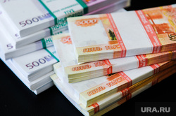 Деньги, валюта, банкноты, рубли, евро. Челябинск