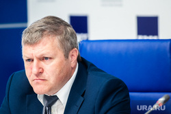 Пресс-конференция, посвященная ходу реализации национального проекта «Безопасные и качественные автомобильные дороги» в Свердловской области. Екатеринбург
