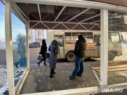 Автобусная остановка на улице Куйбышева. Курган