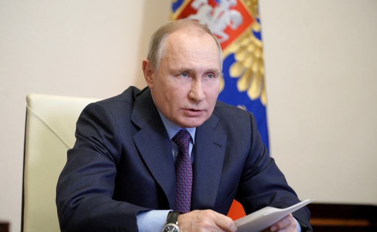 Владимир Путин 23 марта поставит прививку, правда, процедура пройдет непублично