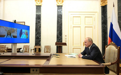 Владимир Путин согласился ввести нерабочие дни в мае