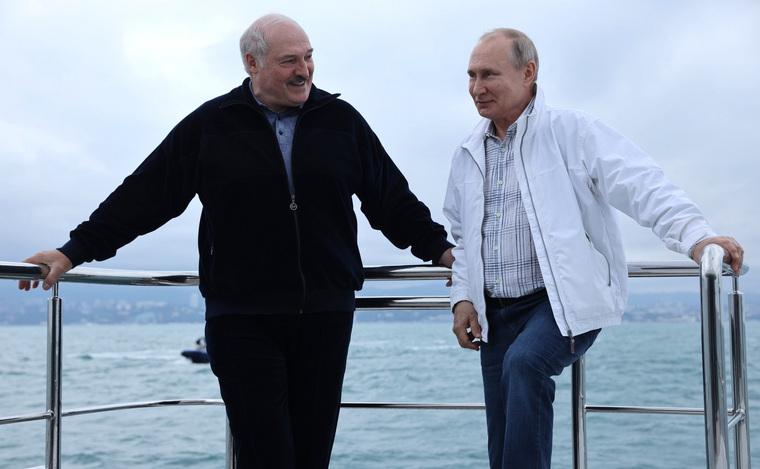 Владимир Путин и Александр Лукашенко договорились о борьбе с санкциями (архивное фото)