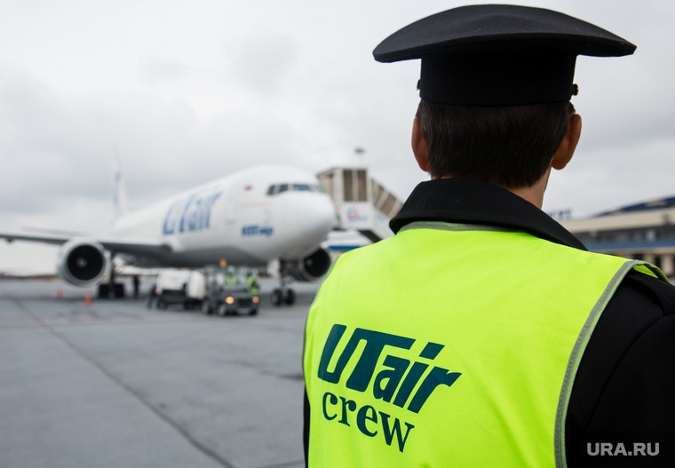 Первый полёт самолета «Виктор Черномырдин» (Boeing-767) авиакомпании Utair
из аэропорта Сургут
, utair, пилот, ютэир, боинг 767, ютейр