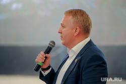 Сергей Лихачев на круглом столе на тему реализации проекта «Чистый воздух». Челябинск