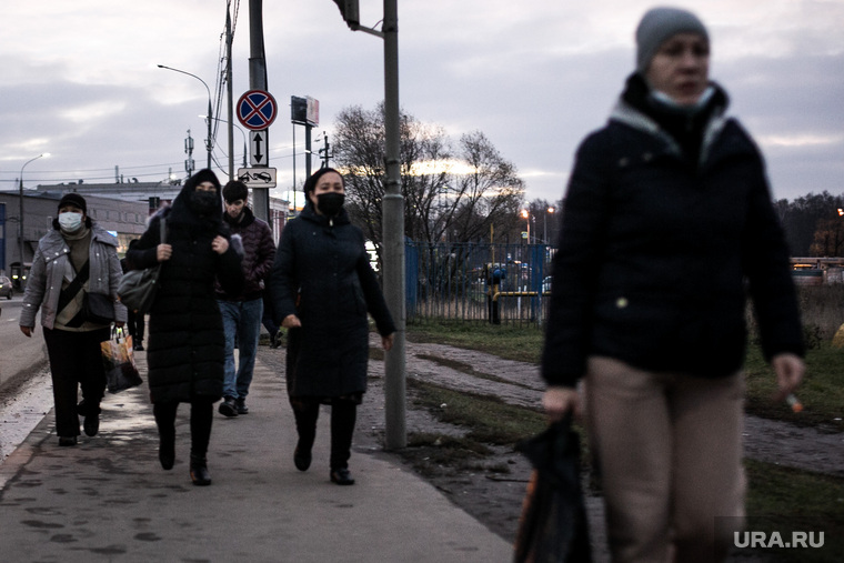 Как выжили приезжие девушки в Москве и на чем экономили?