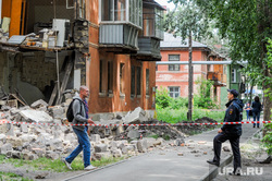 Обрушение части двухэтажного жилого дома на улице Кронштадской. Челябинск