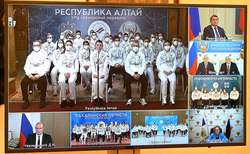 На встрече с Владимиром Путиным по видеосвязи участвовали спортсмены из разных частей страны