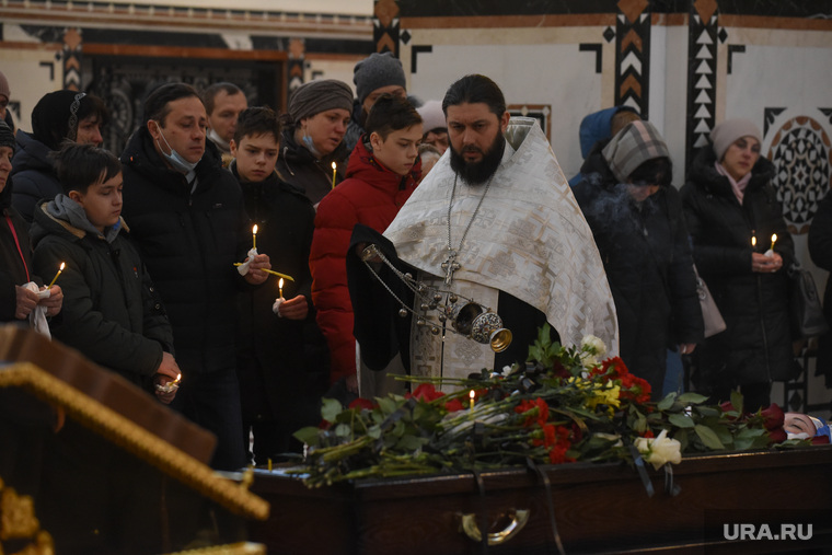 Похороны погибших учителей Горловка ДНР. Горловка ДНР