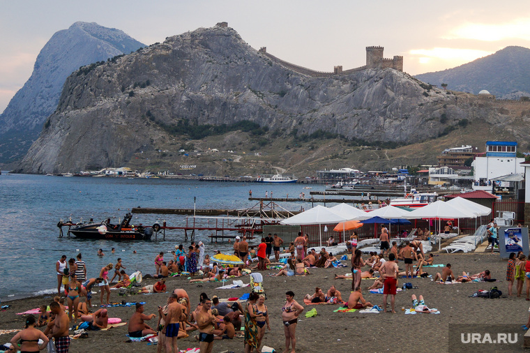 Черноморский флот, Крым и летний отдых. ХМАО, крым, черное море, летний отдых, пляж, Судак
