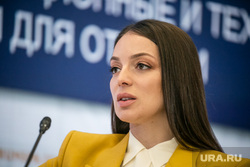 ПМЭФ-2021, третий день. Чекунков, Солодов Догузова. Санкт-Петербург