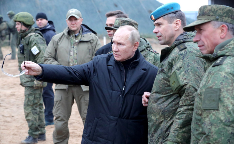 Владимир Путин поручил военным усовершенствовать порядок мобилизации