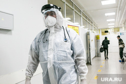 Приемный покой областной инфекционной клинической больницы. Тюмень