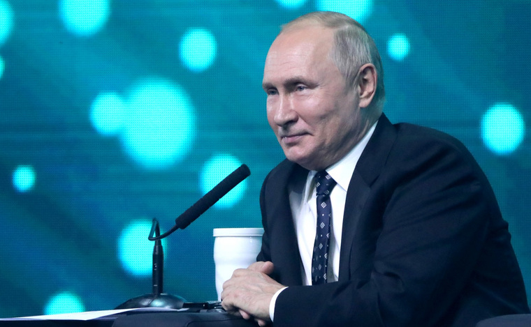 Президент РФ Владимир Путин представил тех, кто приведет Россию к технологической независимости