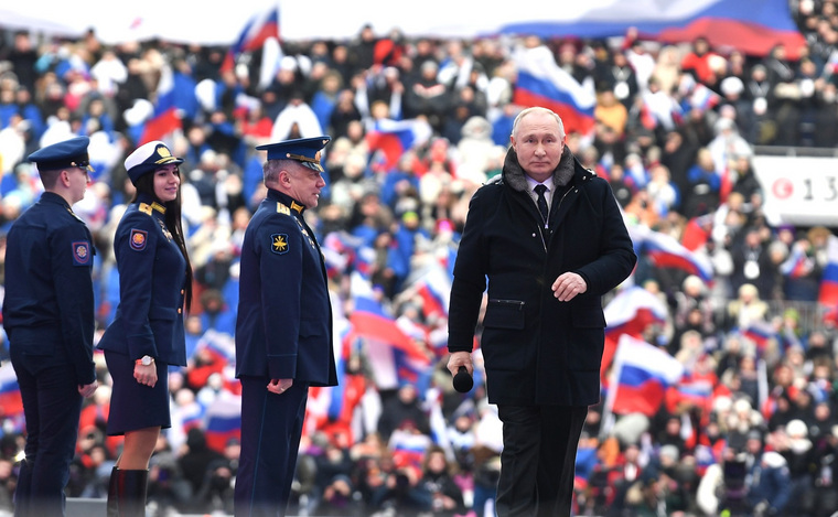 Президент РФ Владимир Путин обратился к народу России как к своей семье