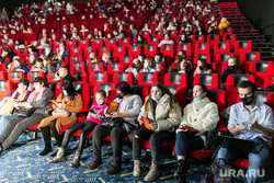Ольга Бузова на премьере фильма Елки 8. Тюмень