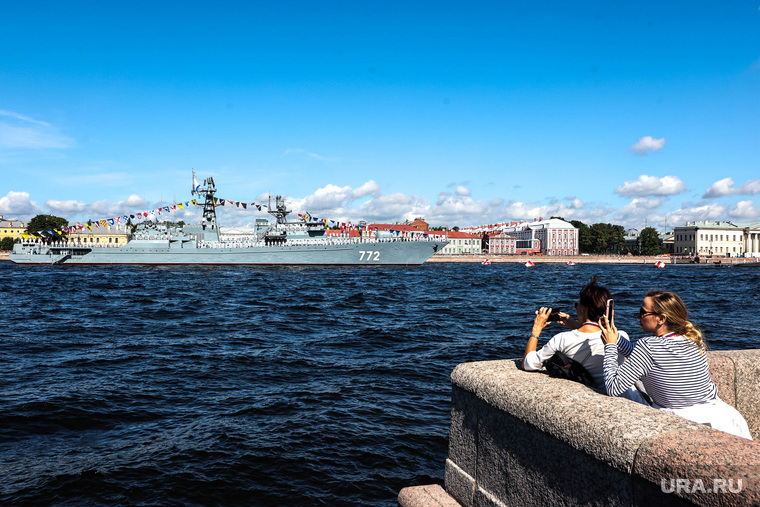 Военно-морской парад. Санкт-Петербург