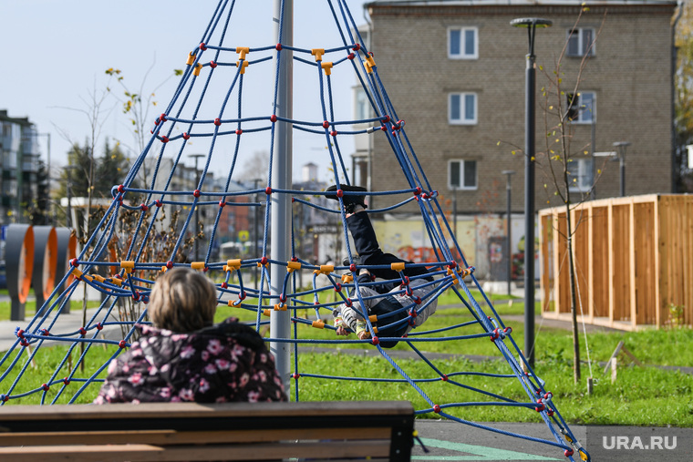 Улица Коммунистическая после благоустройства. Полевской