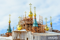 Виды города. Челябинск, крест, храм, церковь, храм александра невского, вера, христианство, реставрация, купола, рпц, золотые купола, православие