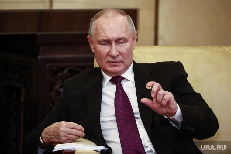 Президент России Владимир Путин на переговорах с лидерами зарубежных стран. Пекин, путин владимир