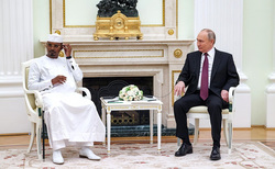 Путин на встрече с Махаматом Идрисом Деби заявил, что в России внимательно следят за ситуацией в Чаде