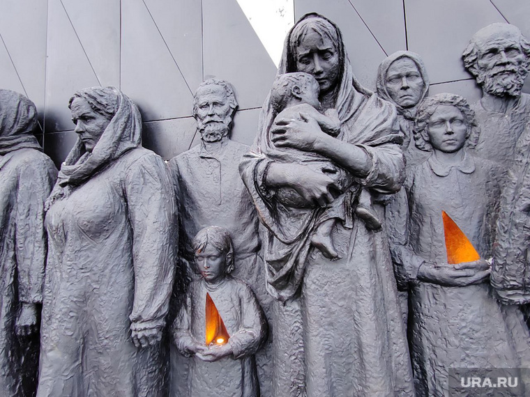 Мемориал в память о мирных жителях СССР - жертвах нацистского геноцида  в годы Великой Отечественной войны (д.Зайцево, Гатчинский район Ленинградской области