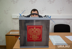 ВЫБОРЫ 2018. Предварительное голосование на выборах Президента РФ в поселке нефтяников Северный. Сургут