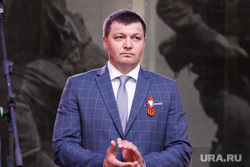 Врип мэра Антон Науменко формирует команду
