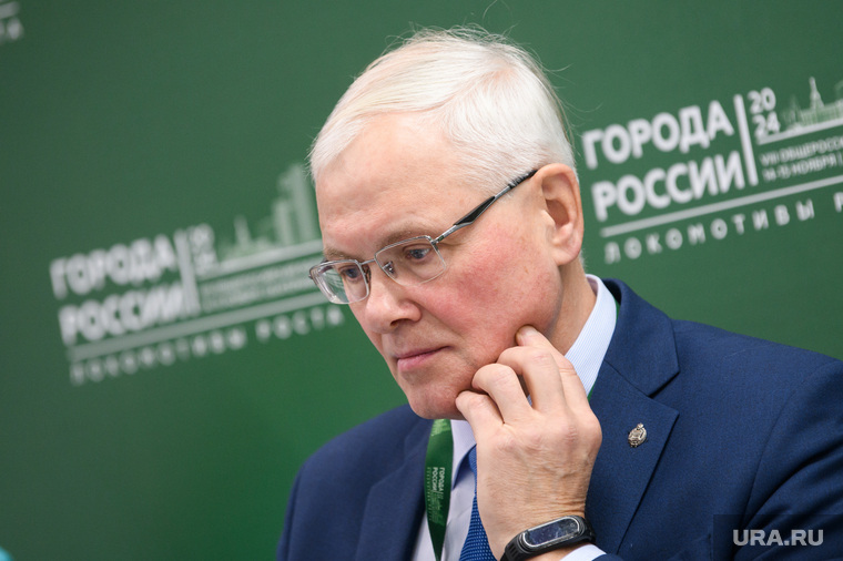 Восьмой общероссийский форум стратегического развития «Города России: локомотивы роста». Екатеринбург, корюков андрей