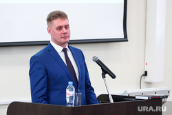 Презентация книги Павла Крашенинникова "На пути к сверхдержаве". Екатеринбург
