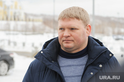 Алексей Текслер на осмотре ремонта колледжа в Карабаше. Челябинск