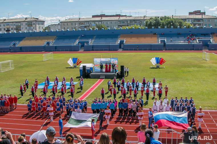 v kurgane otkryli stadion posle