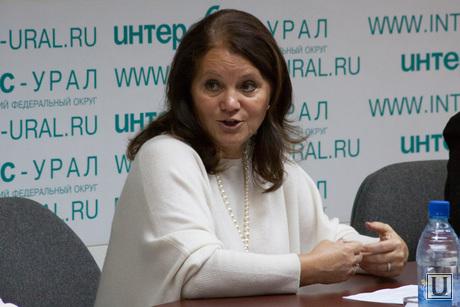 Пресс-конференция с Оксаной Грединой, Оксана Гредина