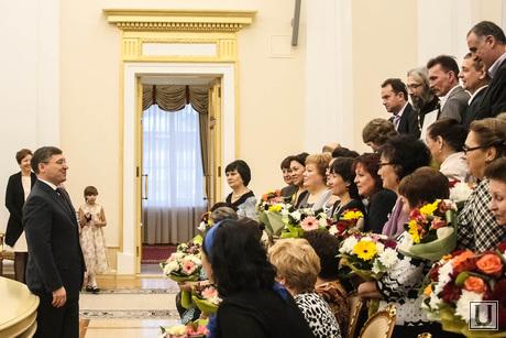 Торжественное мероприятие, посвященное всероссийскому Дню матери с вручением медалей «Материнская слава». Тюмень