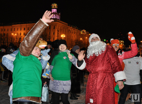 Забег из старого года в новый. Курган. 31.12.13, курган новогодний забег, встреча новый год 2014 курган