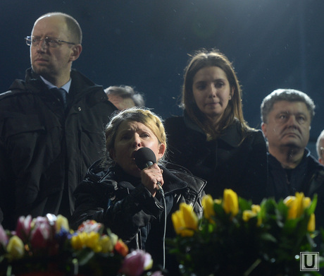 Юлия Тимошенко на Майдане. Киев. Украина, тимошенко юлия, украина, лидеры оппозиции, яценюк, порошенко