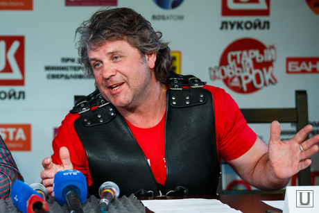 Пресс-конференция по СНР на Волне-2014. Екатеринбург, универсал олег
