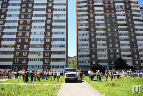 Взрыв на Сыромолотова, 28. Екатеринбург, двор