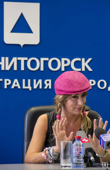 Итальянская певица и композитор Ингрид. Пресс-конференция. Магнитогорск, ингрид
