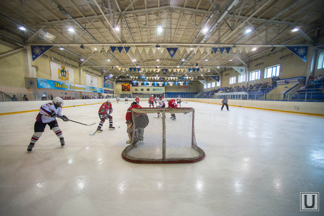 Хоккей в 