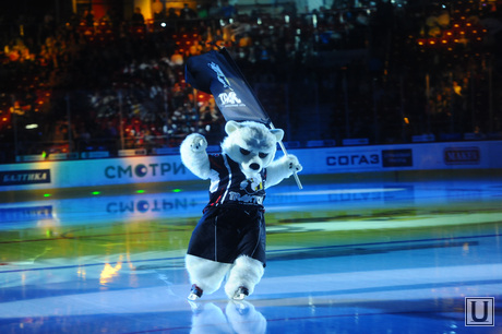 Хоккей. Челябинск.
