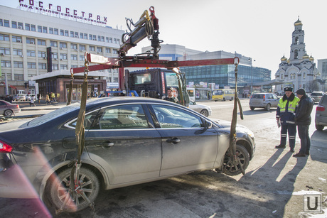 Автоэвакуация, автоэвакуатор, погрузка автомобиля, гибдд